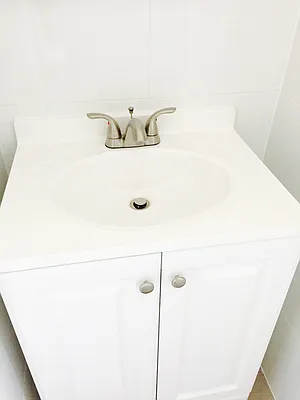 Rented by Bell Realty | media 23