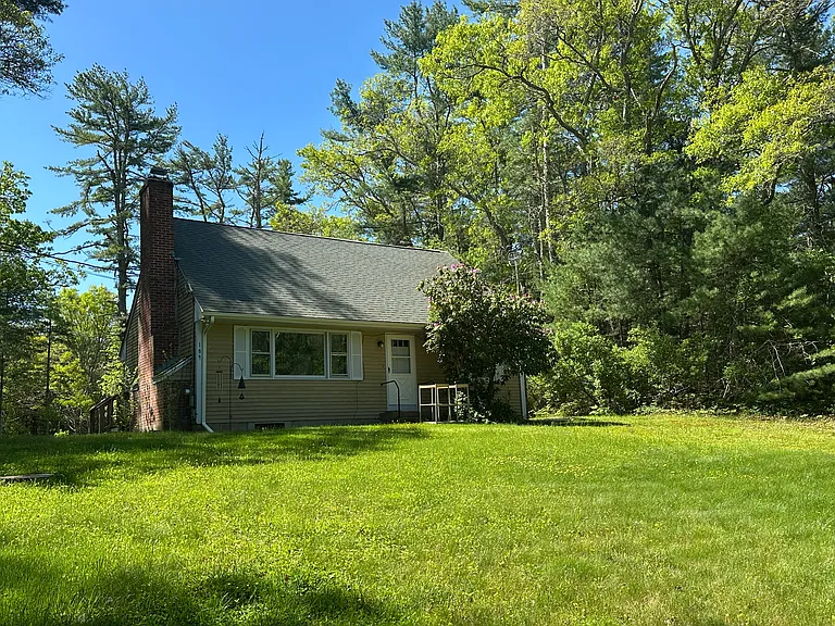 189 Old Coach Rd — Photo 16
