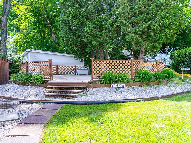 37 Manners Ave #2 — Photo 14