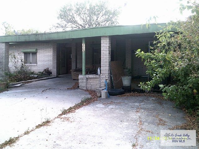 1st image of 1138 Greenway St