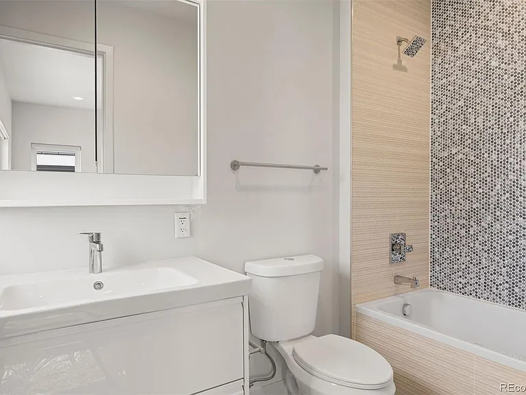 3155 W 26th Ave #L — Photo 32