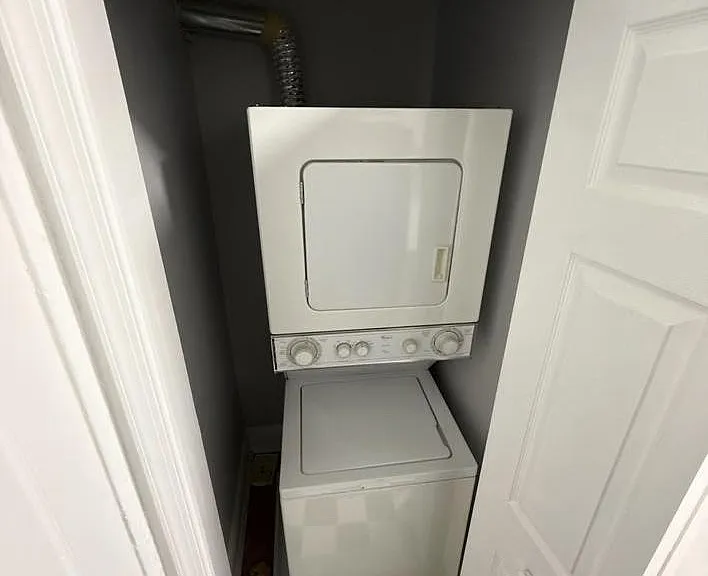 1311 Fort Stevens Dr NW #1 — Photo 5