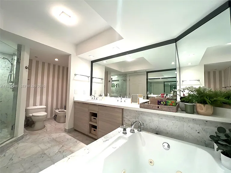 16400 Collins Ave #1541 — Photo 14