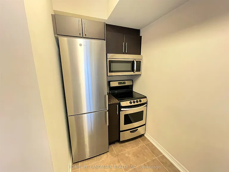 195 Besserer St #1908 — Photo 9