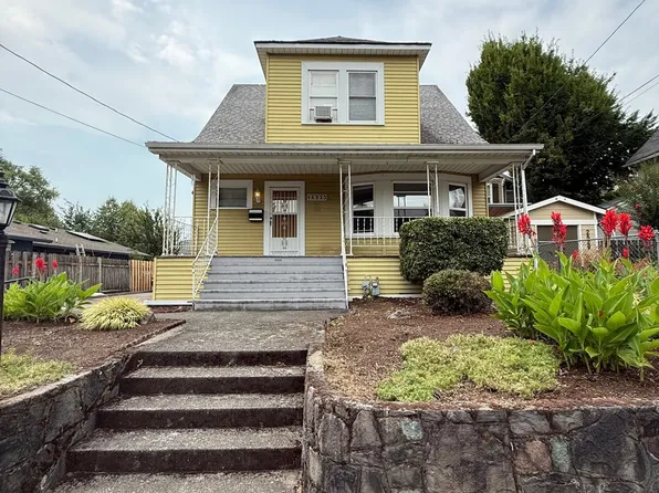2535 SE 32nd Ave, Portland, OR 97202