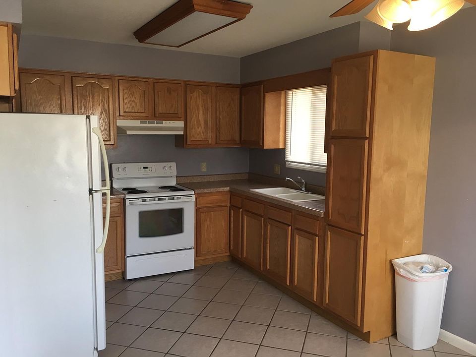 2nd image of 5411 Burgess Dr