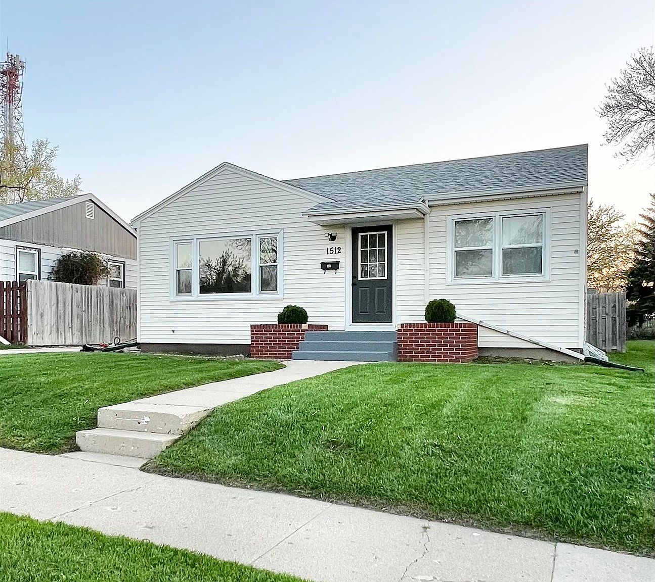 1512 7th St SW, Minot, ND 58701 MLS 231612 Zillow