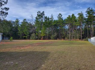 E Lafavre Ln, Defuniak Springs, FL 32433