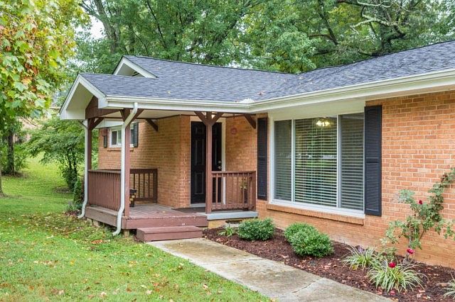1st image of 3818 Lake Vista Dr