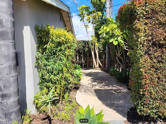 2nd image of 816 Alberta Ave #A