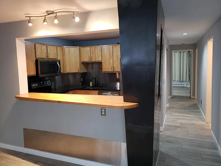 150 Melrose Ave E #205 — Photo 7