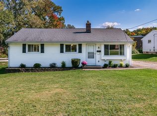 308 Wilson Mills Rd, Chardon, OH 44024