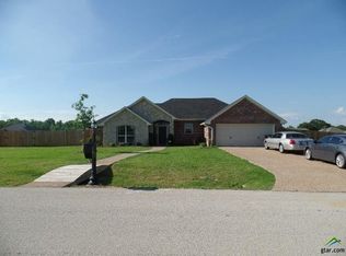 22577 Silver Maple Dr, Chandler, TX 75758
