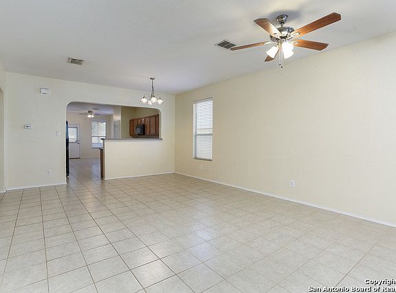 4th image of 7638 Presidio Sands