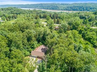 9358 S Dry Run Rd, Leavenworth, IN 47137