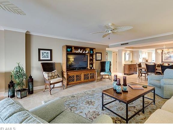 4th image of 2171 Gulf Shore Blvd N APT 604