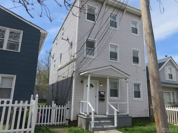 725 Parker St, Perth Amboy, NJ 08861
