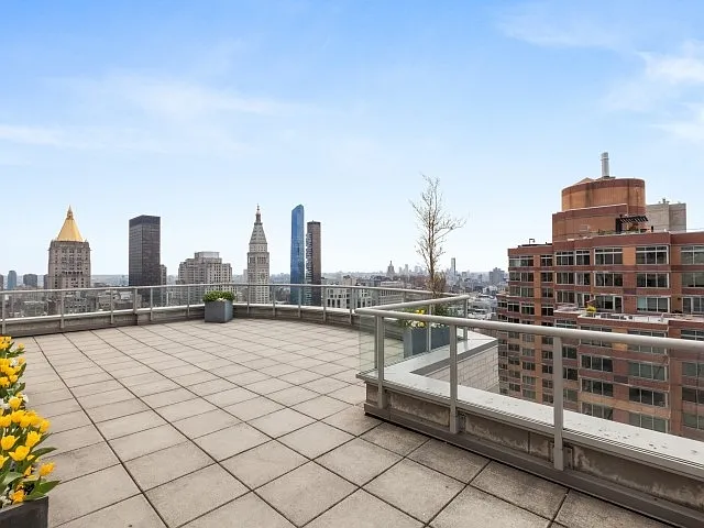 800 6th Ave #22C — Photo 28
