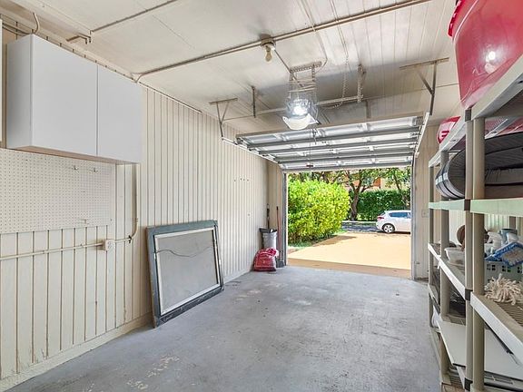 5th image of 6504 NW 74th Avenue