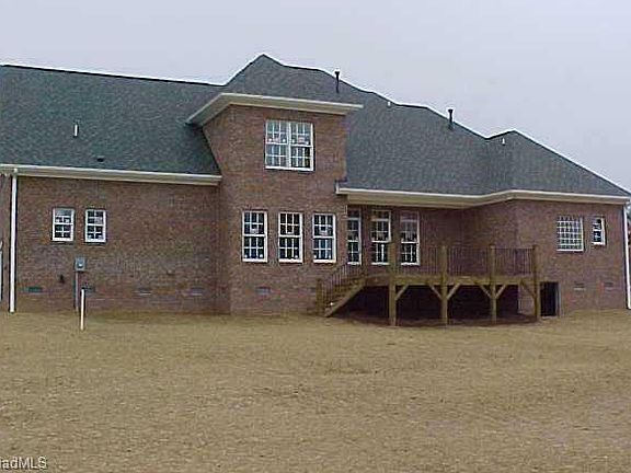 3rd image of 7589 Trebbiano Dr