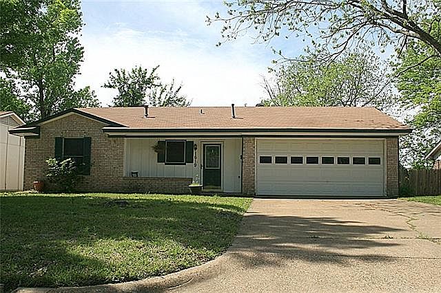 1st image of 1619 Woodhaven Dr
