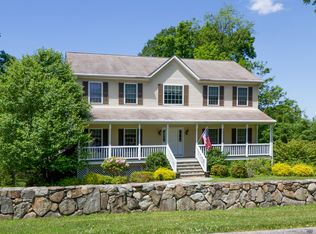 1 Stonefield Ct, Cortlandt Manor, NY 10567