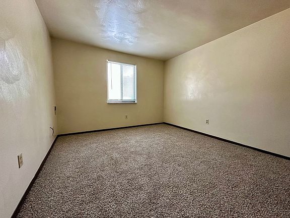 5th image of 406 Kellywood Mnr #0