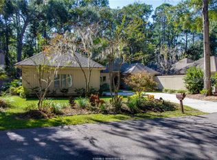 8 Crooked Pond Dr, Hilton Head Island, SC 29926