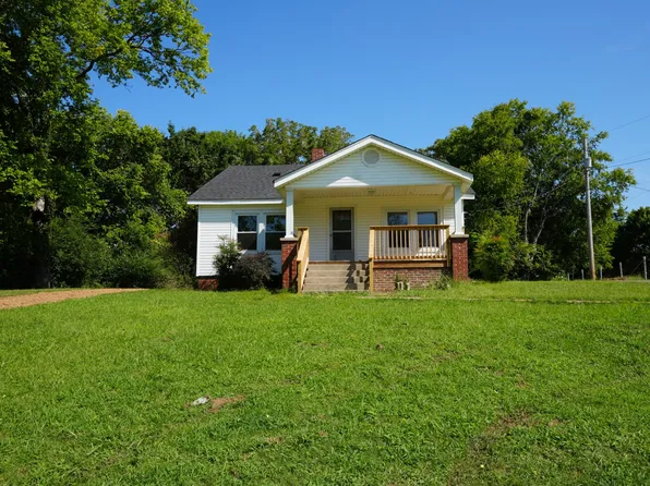 303 E St, Clarksville, TN 37042