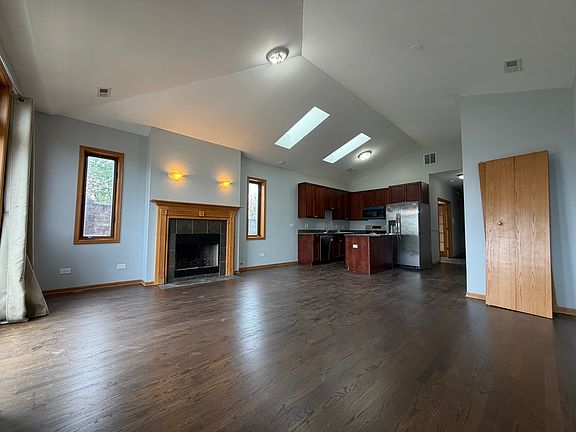 2nd image of 6328 S Drexel Ave #3