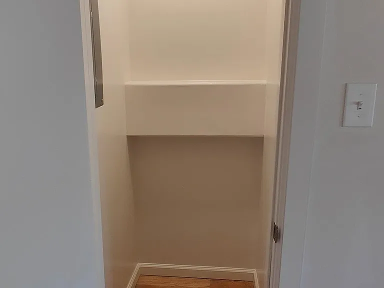 5822 La Vista Ct — Photo 6