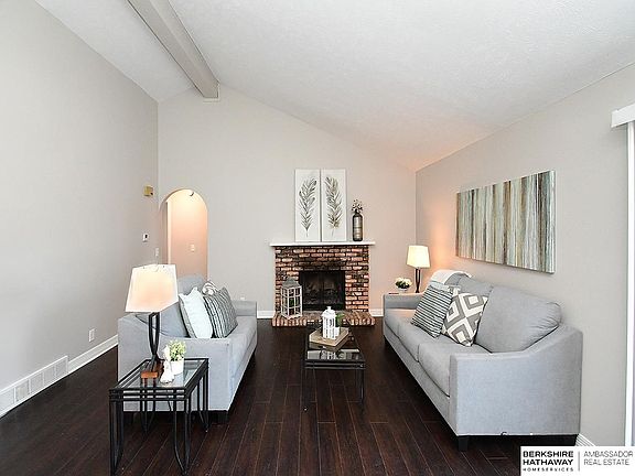 5th image of 13805 Jefferson Cir