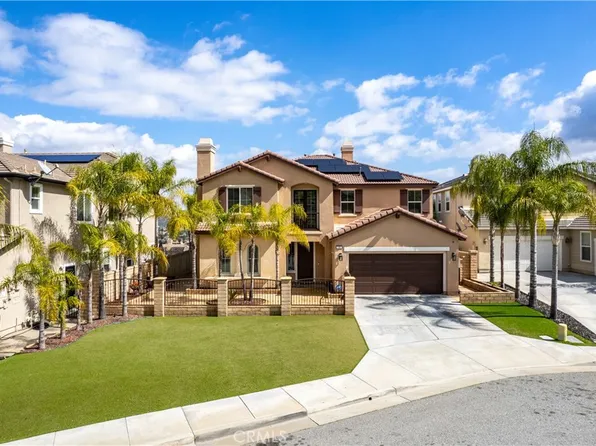 13 Via Niccolo Ct, Lake Elsinore, CA 92532