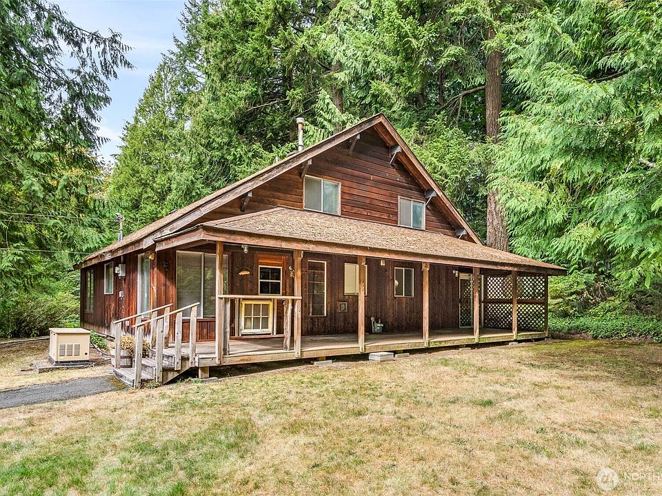 1st image of 18361 214th Avenue NE