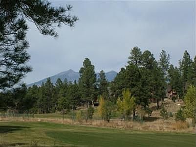 4th image of 3291 S Tehama Cir