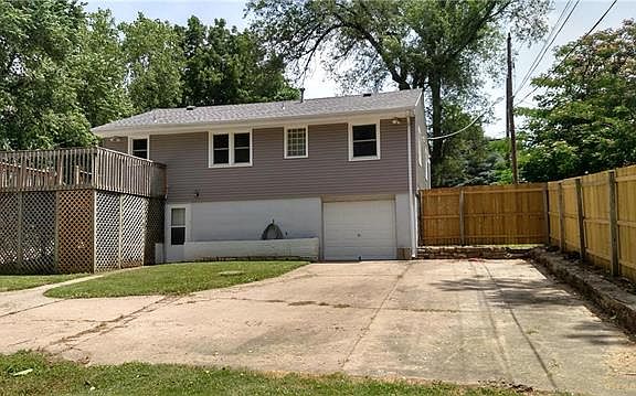 2nd image of 7841 Stover Ln