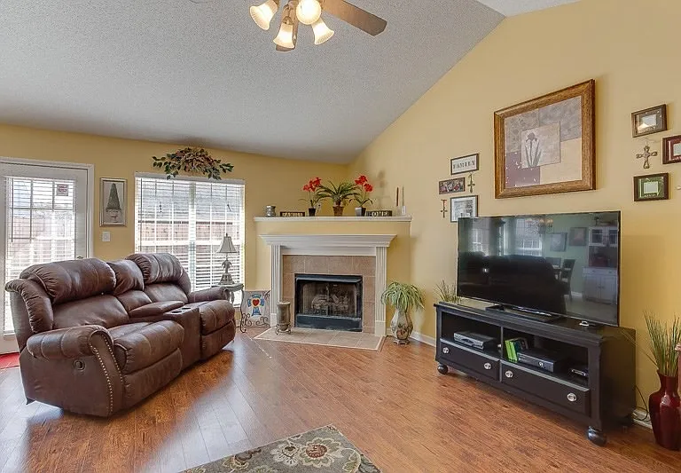 11553 Milton Ridge Cv — Photo 3