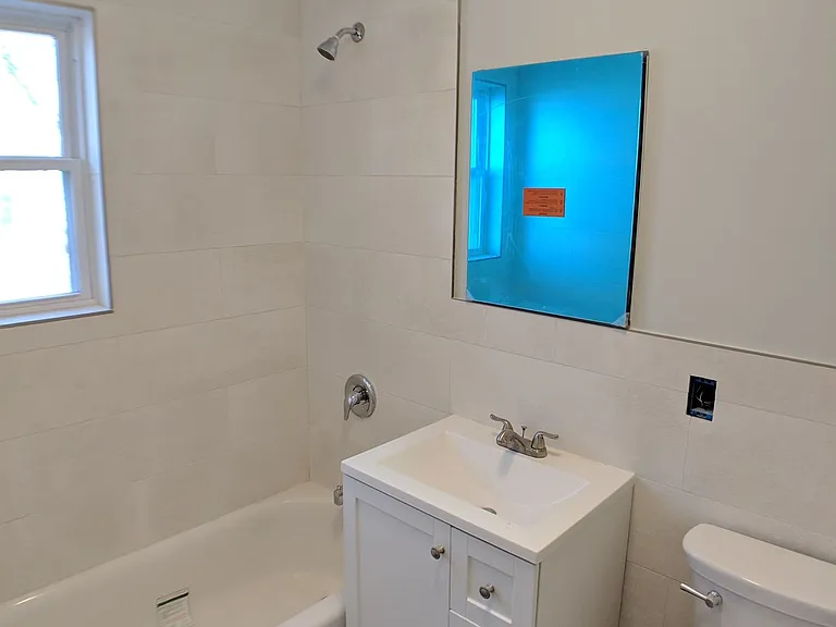 180 Orange Rd #C2 — Photo 5