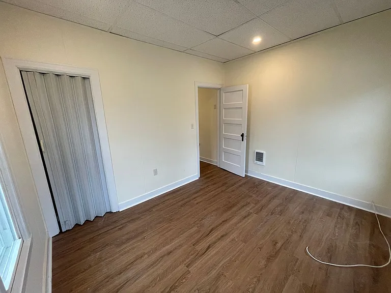 5 Water St #C — Photo 6