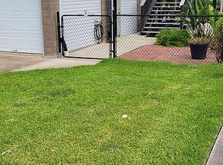 1190 Sailfish St, Bayou Vista, TX 77563