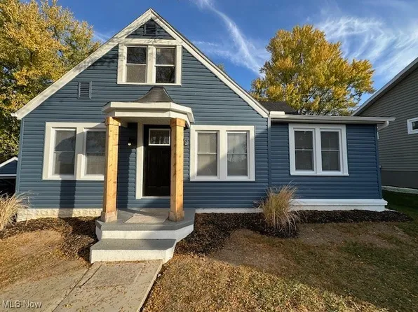 915 Orchard Hill Rd, Zanesville, OH 43701