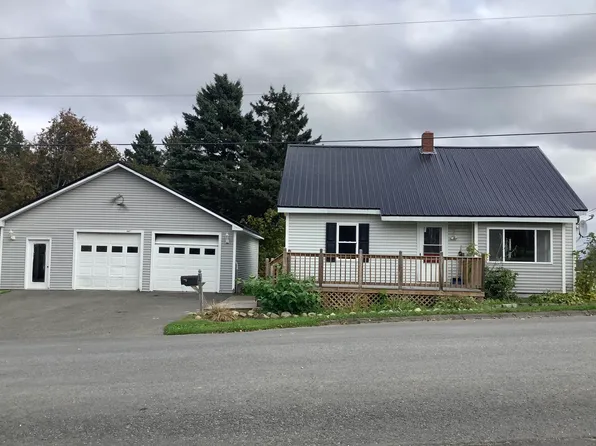 12 Lafayette Street, Caribou, ME 04736