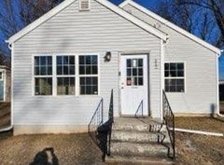 312 W Chestnut St, Pardeeville, WI 53954