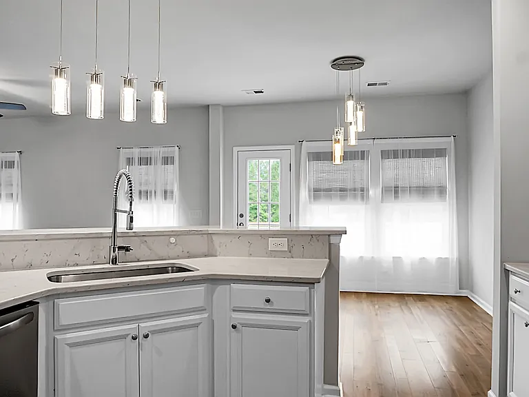 210 Daniels Creek Cir — Photo 22
