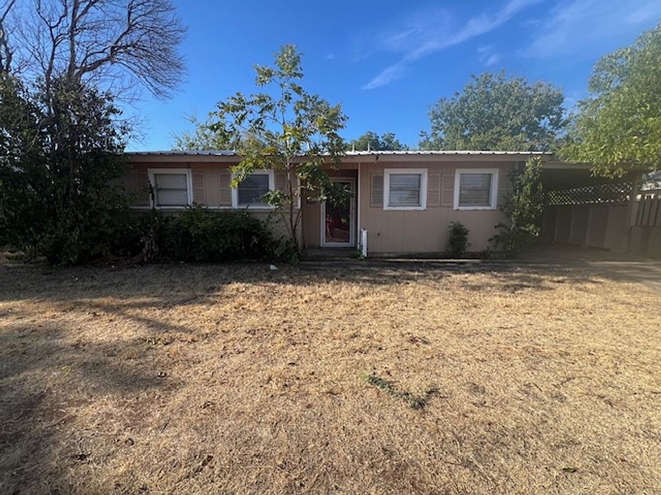 1st image of 2709 S 27th St