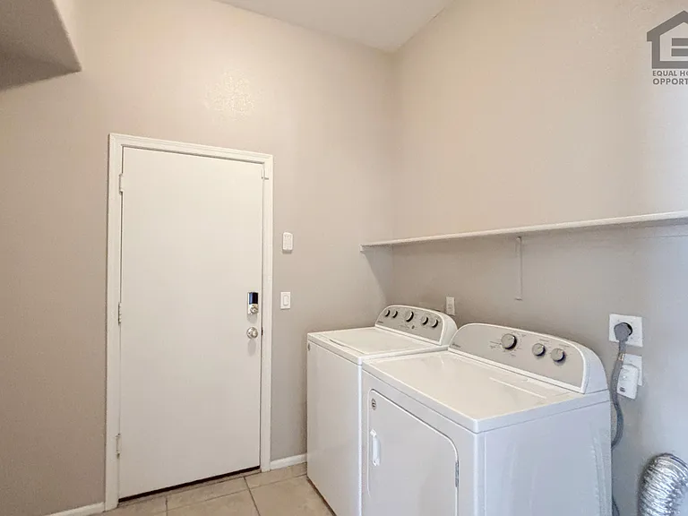 5946 W Sack Dr — Photo 14