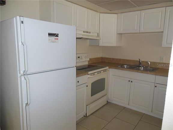 5th image of 4101 32nd St N APT A