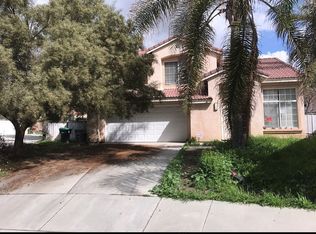 828 Greenwich Ct, Hemet, CA 92545