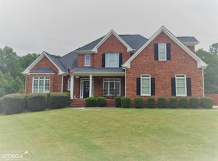 3605 Shepherds Ln, Loganville, GA 30052