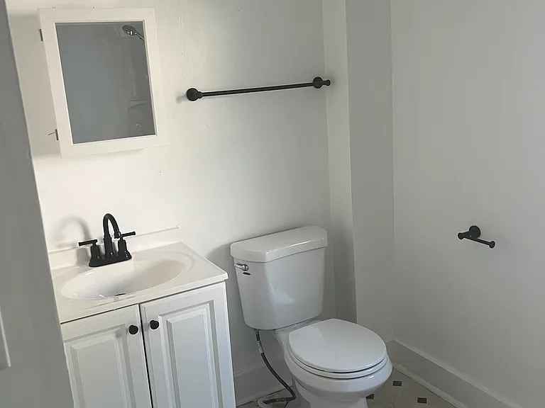 918 Nagold St NW #1 — Photo 9